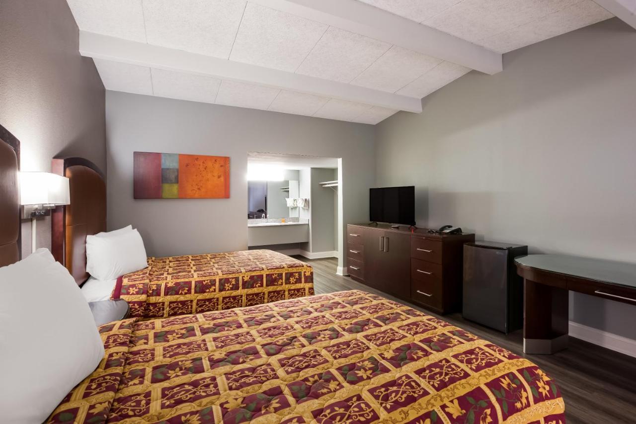 Knights Inn Fayetteville - Fort Bragg Екстер'єр фото